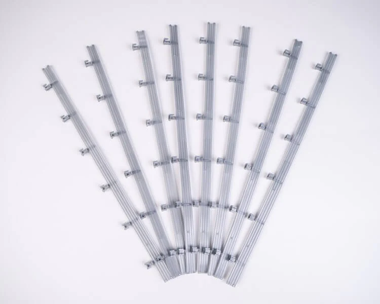 AFX ARMCO Barriers (8) HO Scale - Image 2