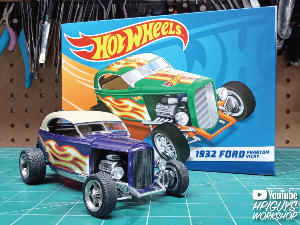 AMT 1932 Ford Phantom Vicky Hot Wheels 1:25 Scale Model Kit - Image 5