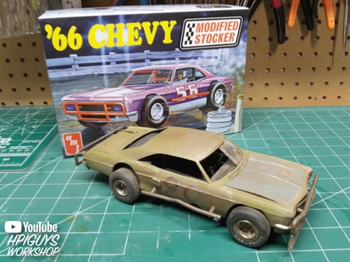 AMT 1966 Chevy Impala Modified Stocker 1:25 Scale Model Kit - Image 5