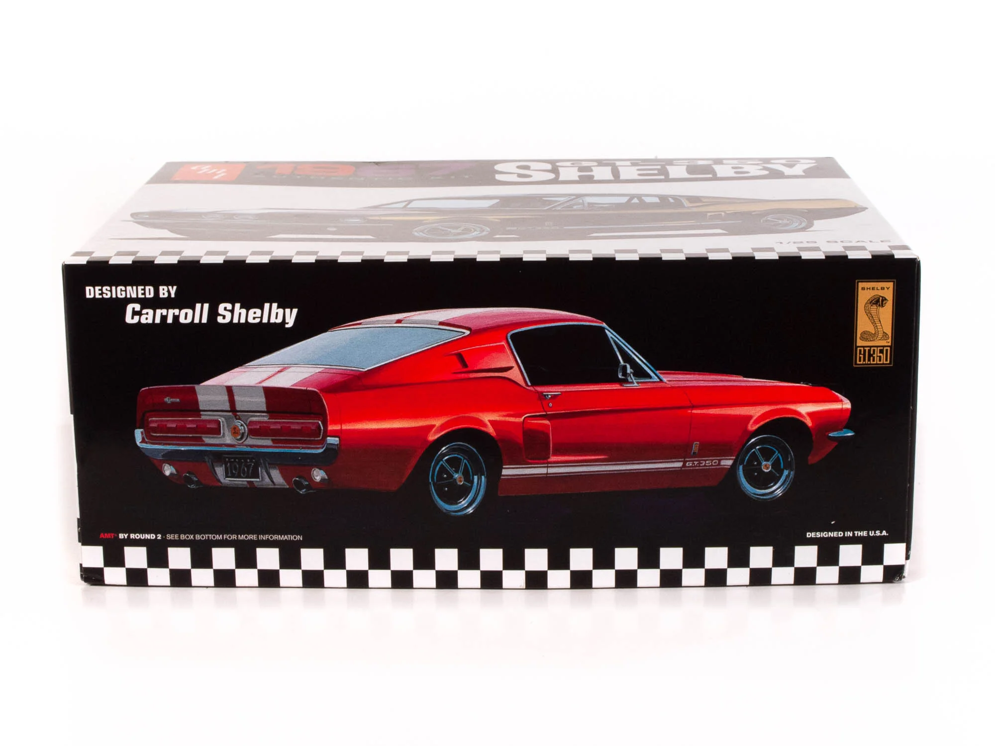AMT 1967 Shelby GT350 - White 1:25 Scale Model Kit - Image 3
