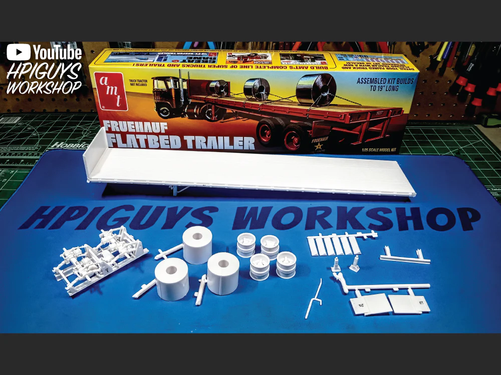 AMT Fruehauf Flatbed Trailer 1:25 Scale Model Kit - Image 5