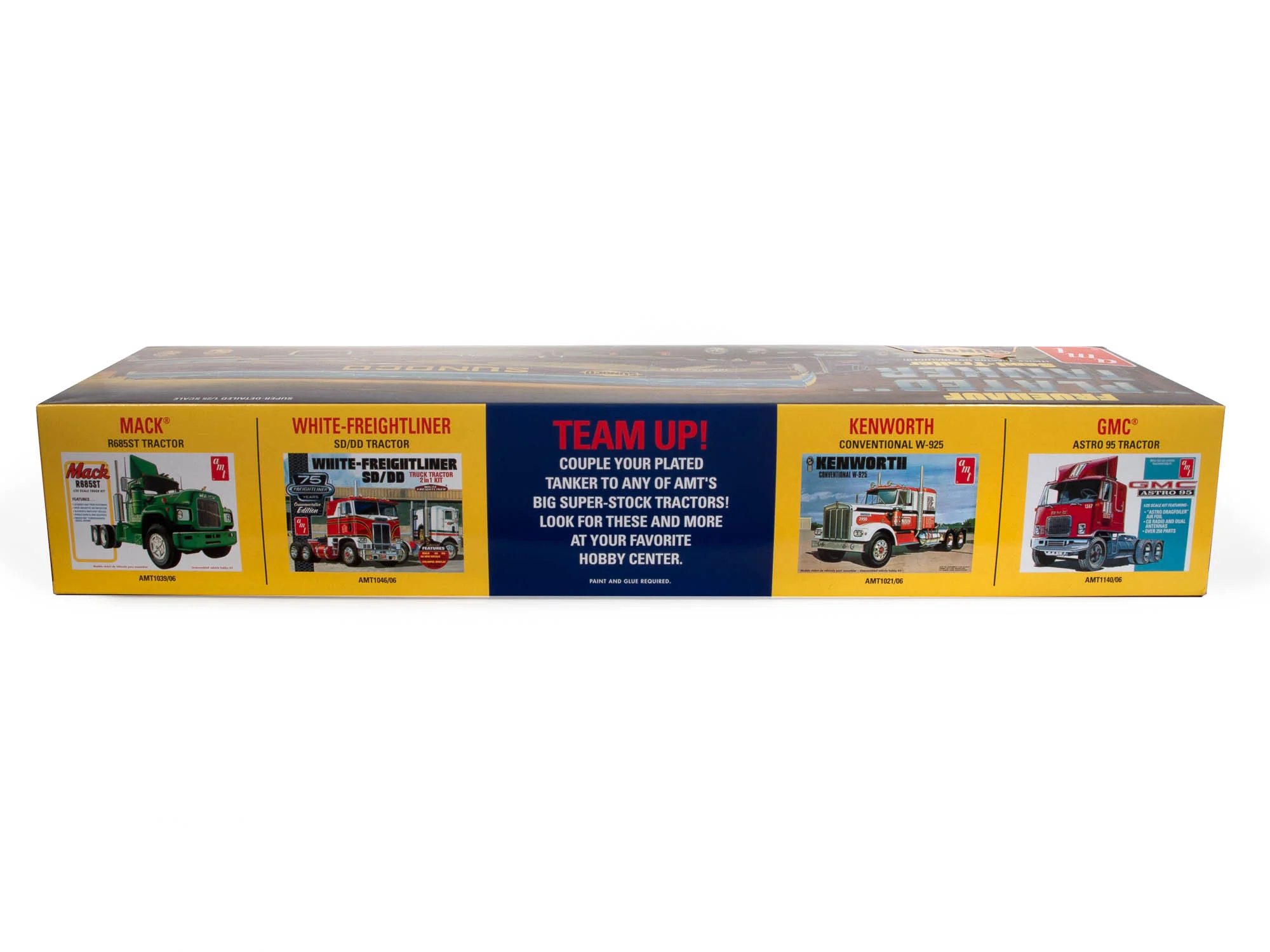 AMT Fruehauf Plated Tanker Trailer (Sunoco) 1:25 Scale Model Kit - Image 2
