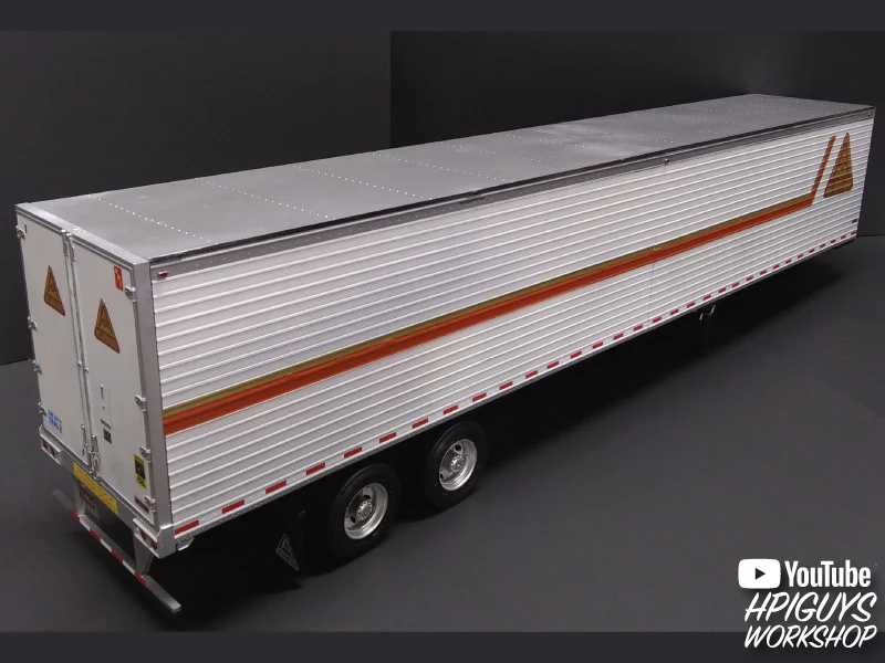 AMT Reefer Semi Trailer 1:24 Scale Model Kit - Image 4