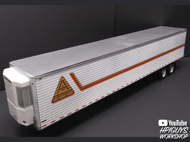 AMT Reefer Semi Trailer 1:24 Scale Model Kit - Image 6
