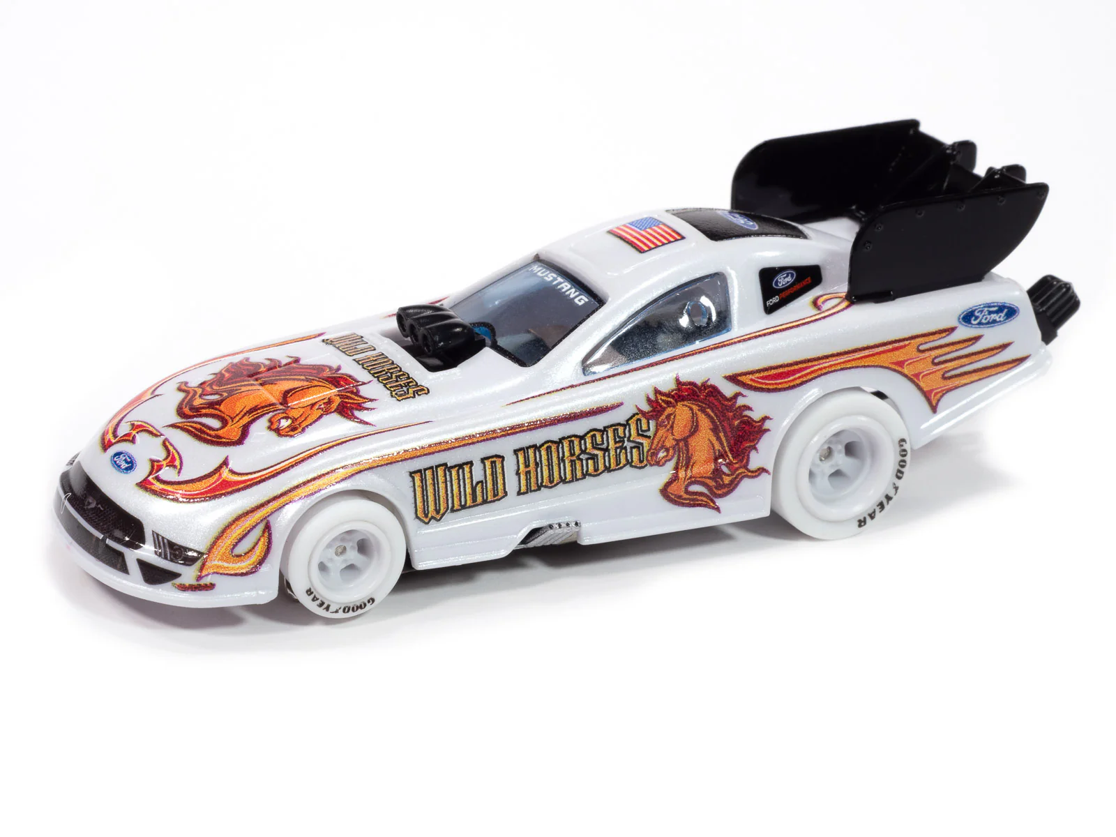 Auto World 4Gear 2022 Ford Mustang GT Wild Horses FC (iWheels) HO Scale Slot Car