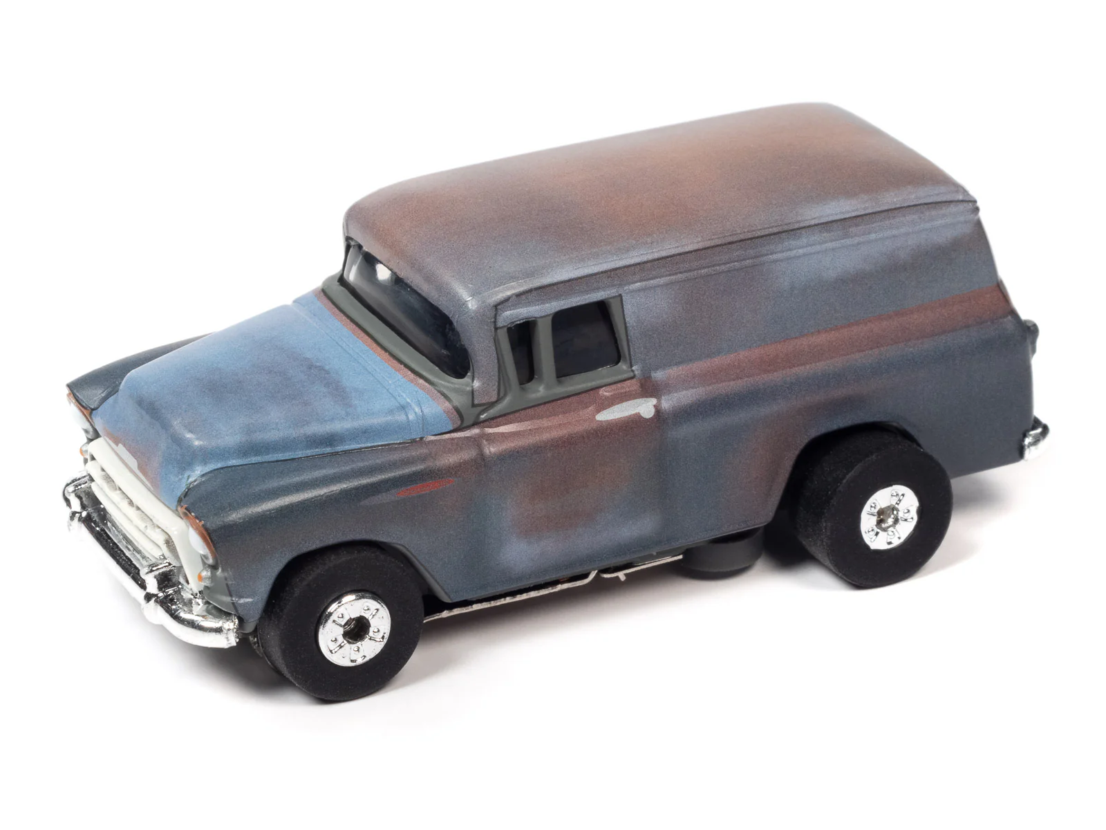 Auto World Thunderjet 1957 Chevrolet Suburban (Rusted) HO Scale Slot Car - Image 2