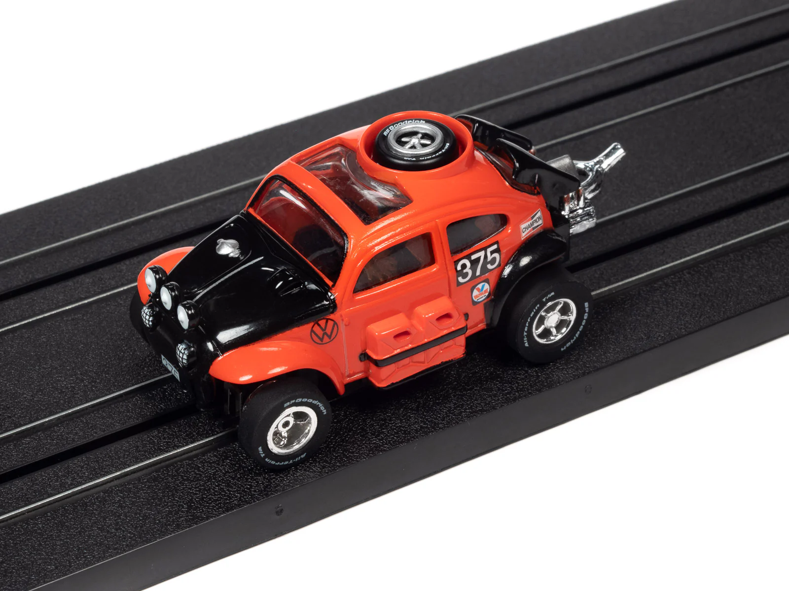 Auto World Xtraction 1965 Volkswagen Baja Bug HO Scale Slot Car - Image 4
