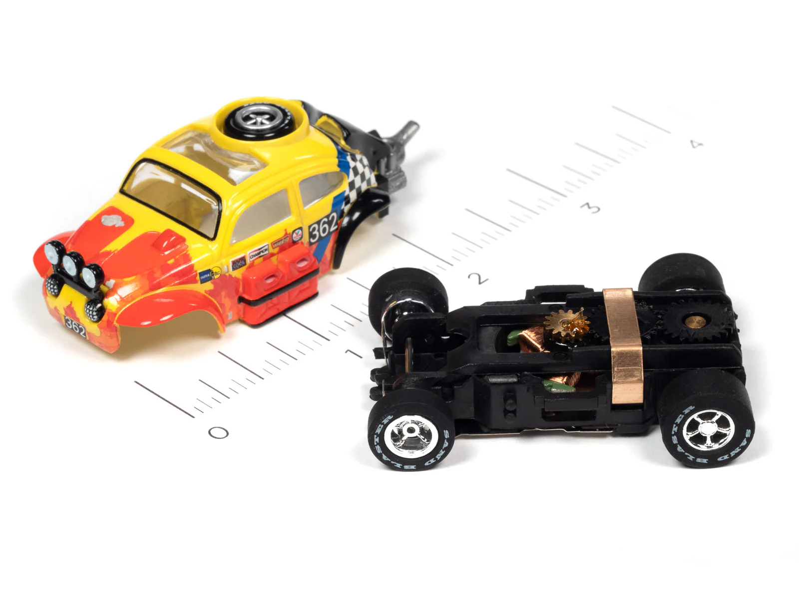 Auto World Xtraction 1965 Volkswagen Baja Bug (red,yellow) HO Scale Slot Car - Image 3