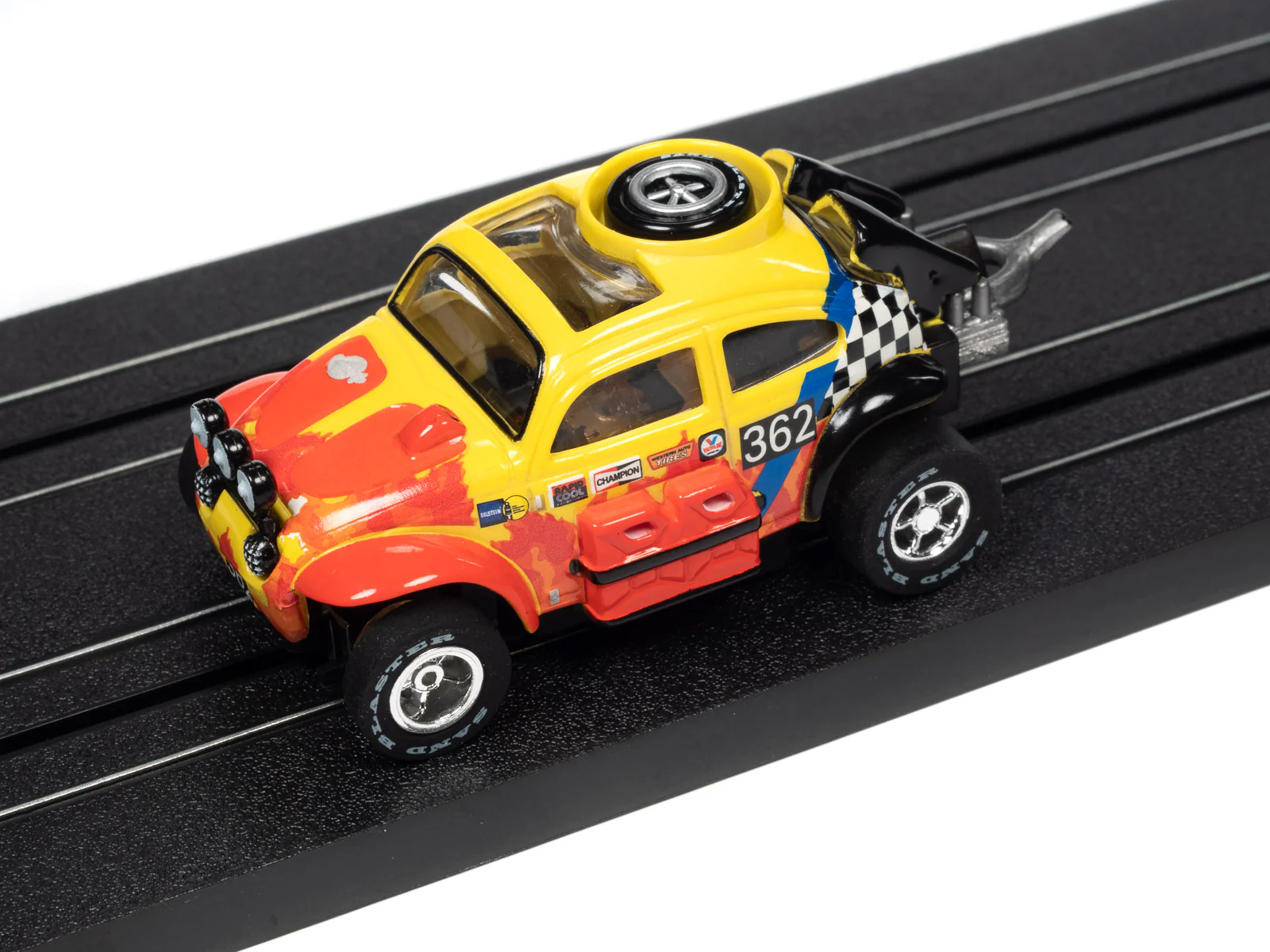 Auto World Xtraction 1965 Volkswagen Baja Bug (red,yellow) HO Scale Slot Car - Image 4