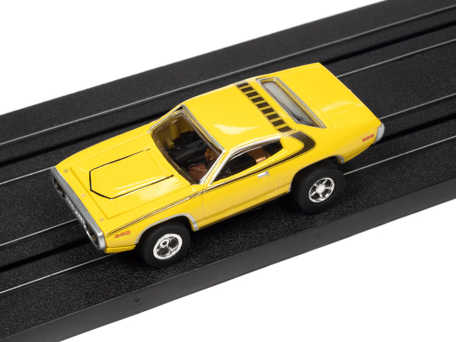Auto World Xtraction 1971 Plymouth Satellite HO Scale Slot Car - Image 4