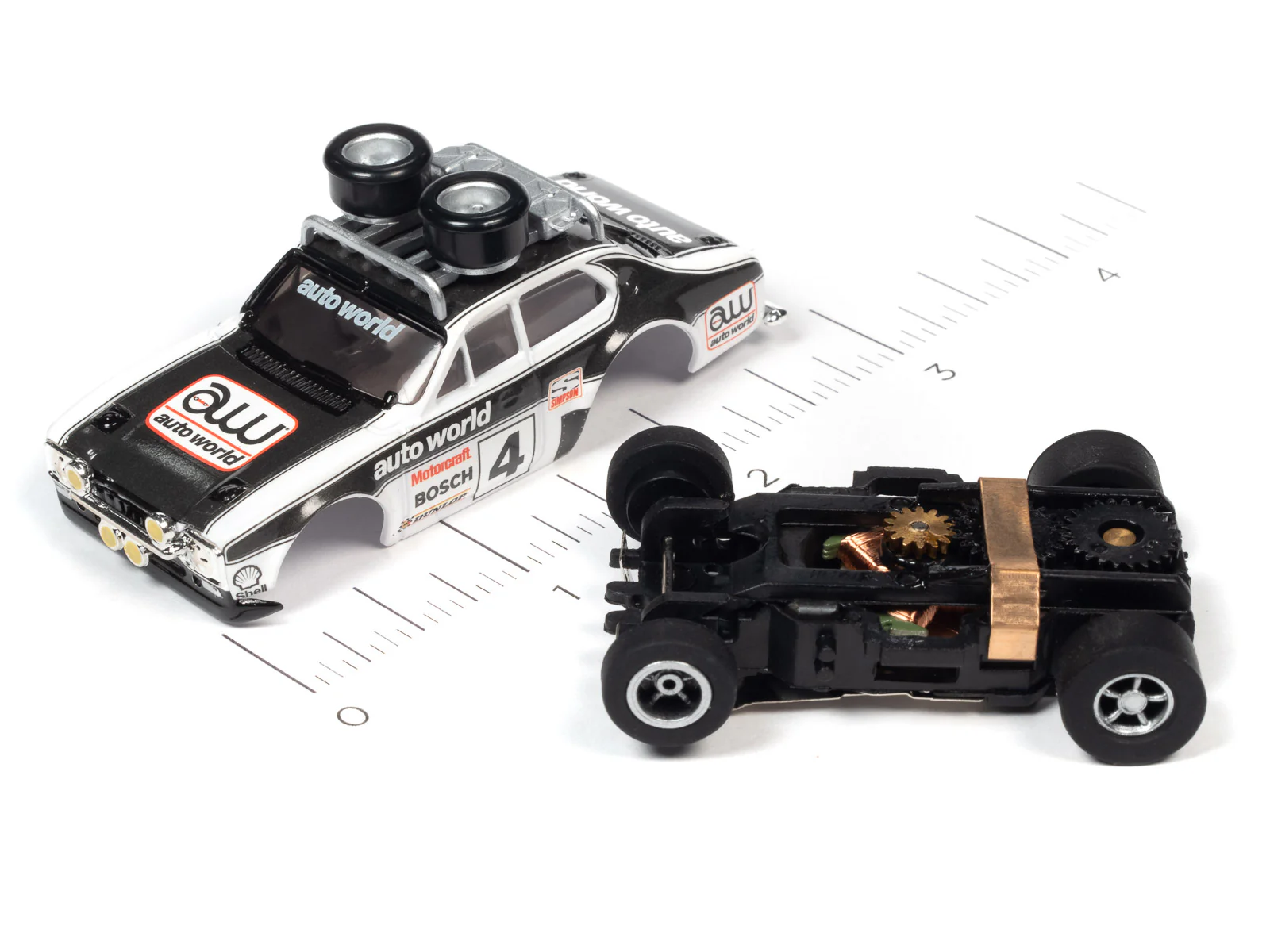 Auto World Xtraction 1975 Ford Escort MK1 HO Scale Slot Car - Image 3