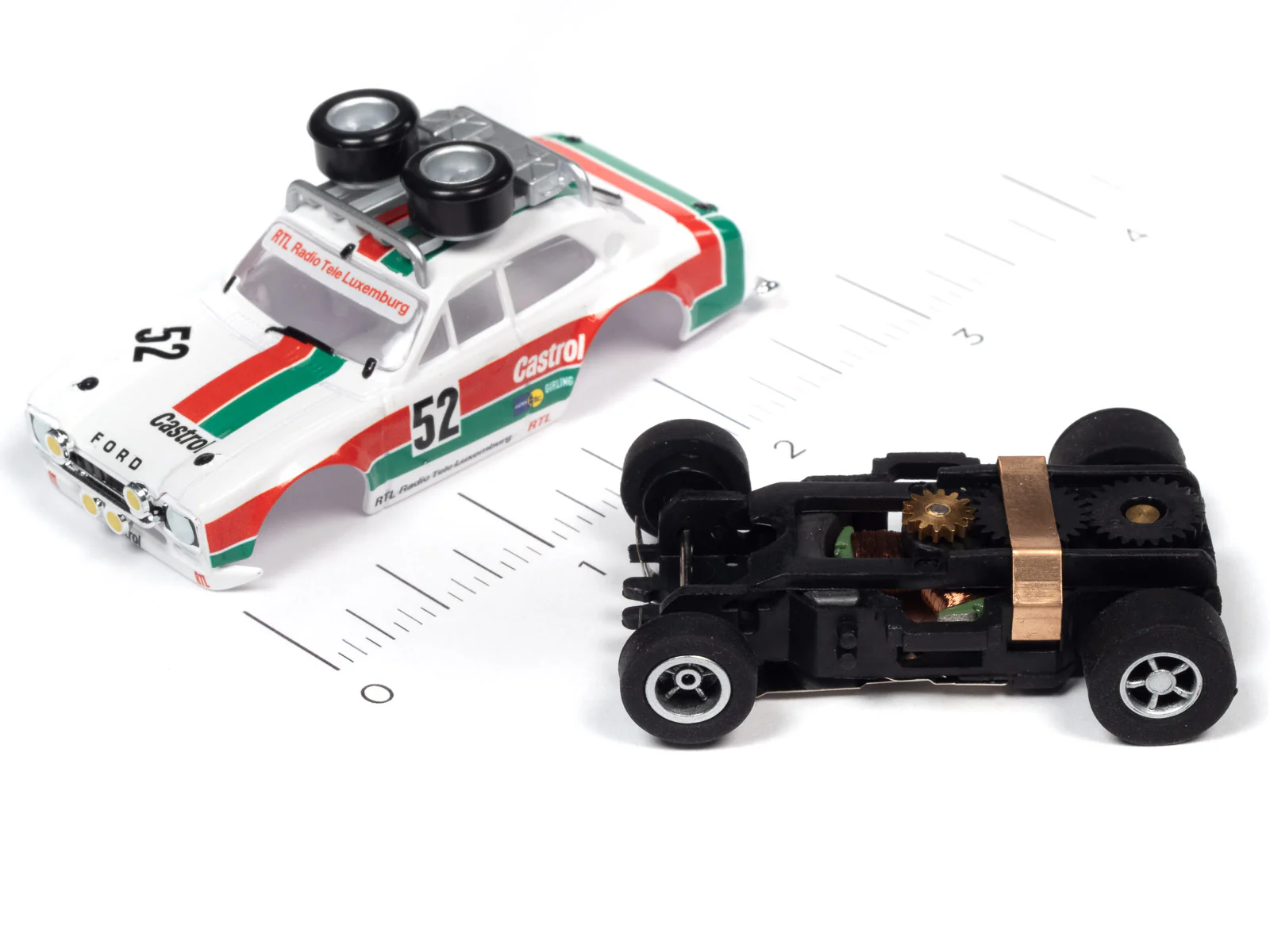 Auto World Xtraction 1975 Ford Rally Escort (red,green,white) HO Scale Slot Car - Image 3