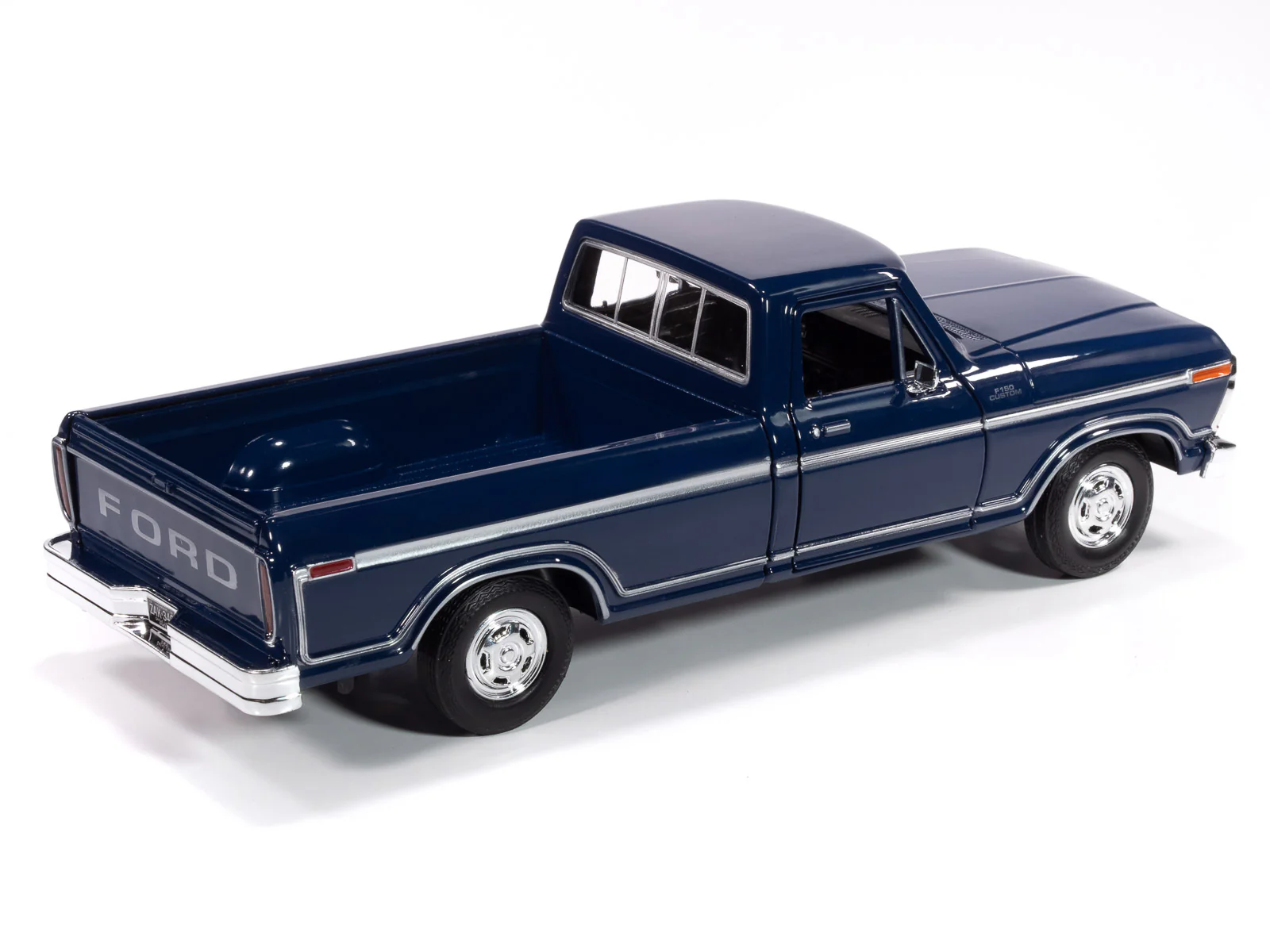 Johnny Lightning 1979 Ford F-150 Custom (Dark Blue Poly) 1:24 Diecast - Image 3