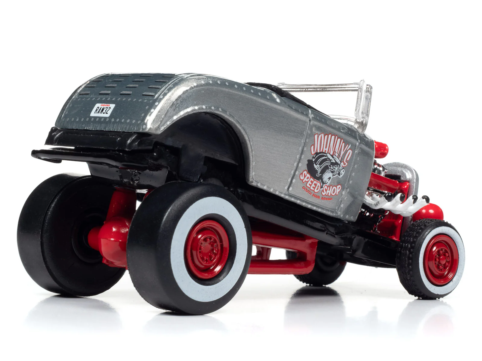 Johnny Lightning Street Freaks Zinger 1932 Ford Hi Boy (Auto World Store Exclusive) 1:64 Diecast - Image 5