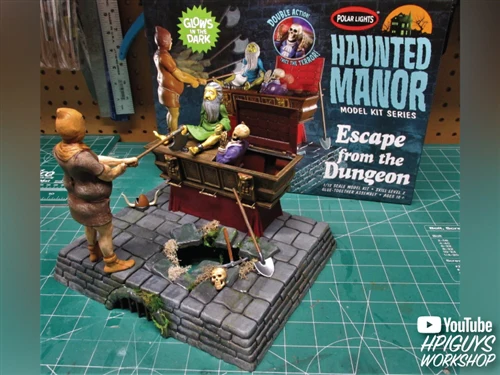 Polar Lights Haunted Manor: Escape from the Dungeon 1:12 Scale Model Kit - Image 3