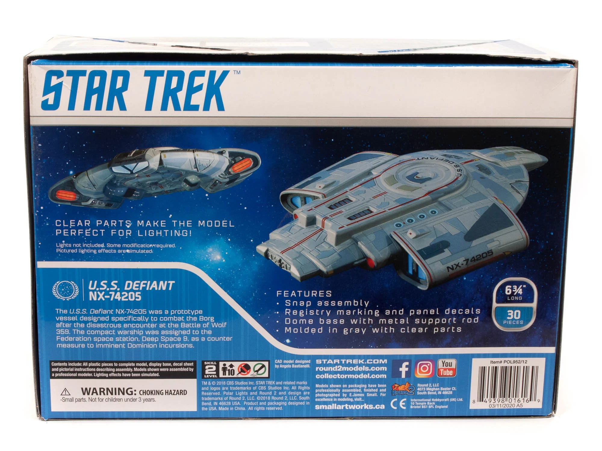Polar Lights Star Trek U.S.S. Defiant 1:1000 Scale SNAP Model Kit - Image 4