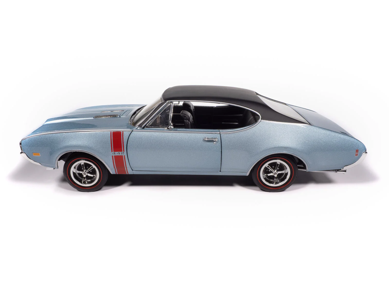 American Muscle 1968 Oldsmobile Holiday Coupe 442 Hemmings Muscle Machines 1:18 Scale Diecast - Image 5