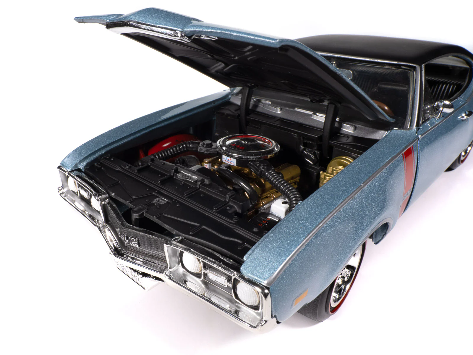 American Muscle 1968 Oldsmobile Holiday Coupe 442 Hemmings Muscle Machines 1:18 Scale Diecast - Image 7