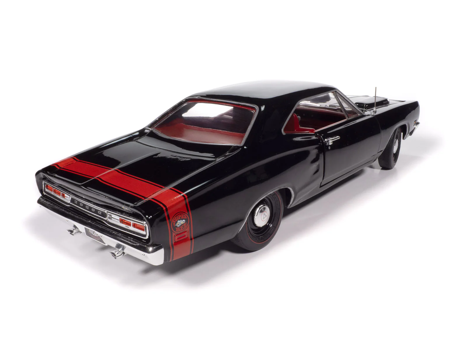 American Muscle 1969 Dodge Coronet Super Bee MCACN 1:18 Scale Diecast - Image 5