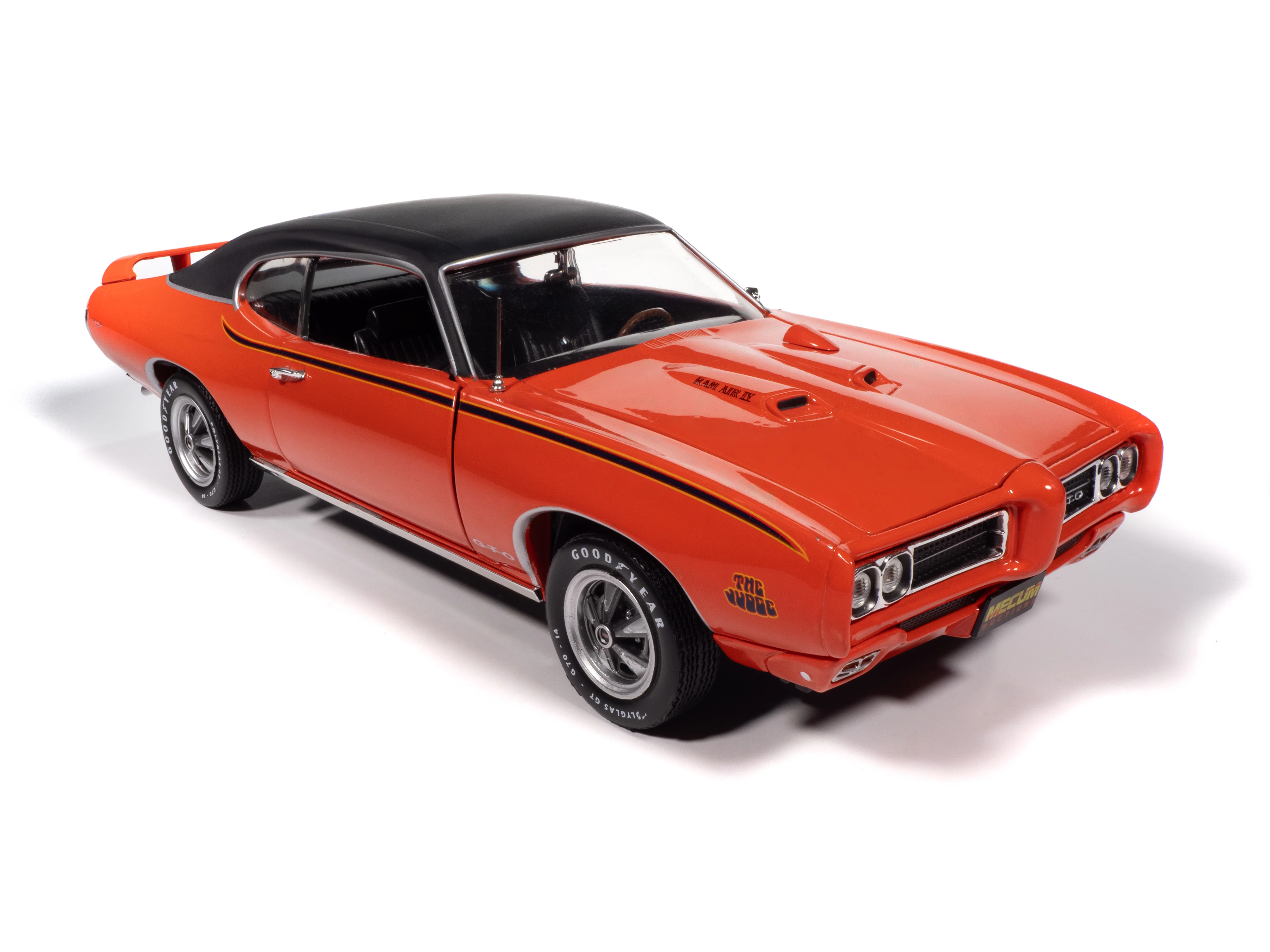 American Muscle 1969 Pontiac GTO Judge Mecum Auctions 1:18 Scale Diecast - Image 4