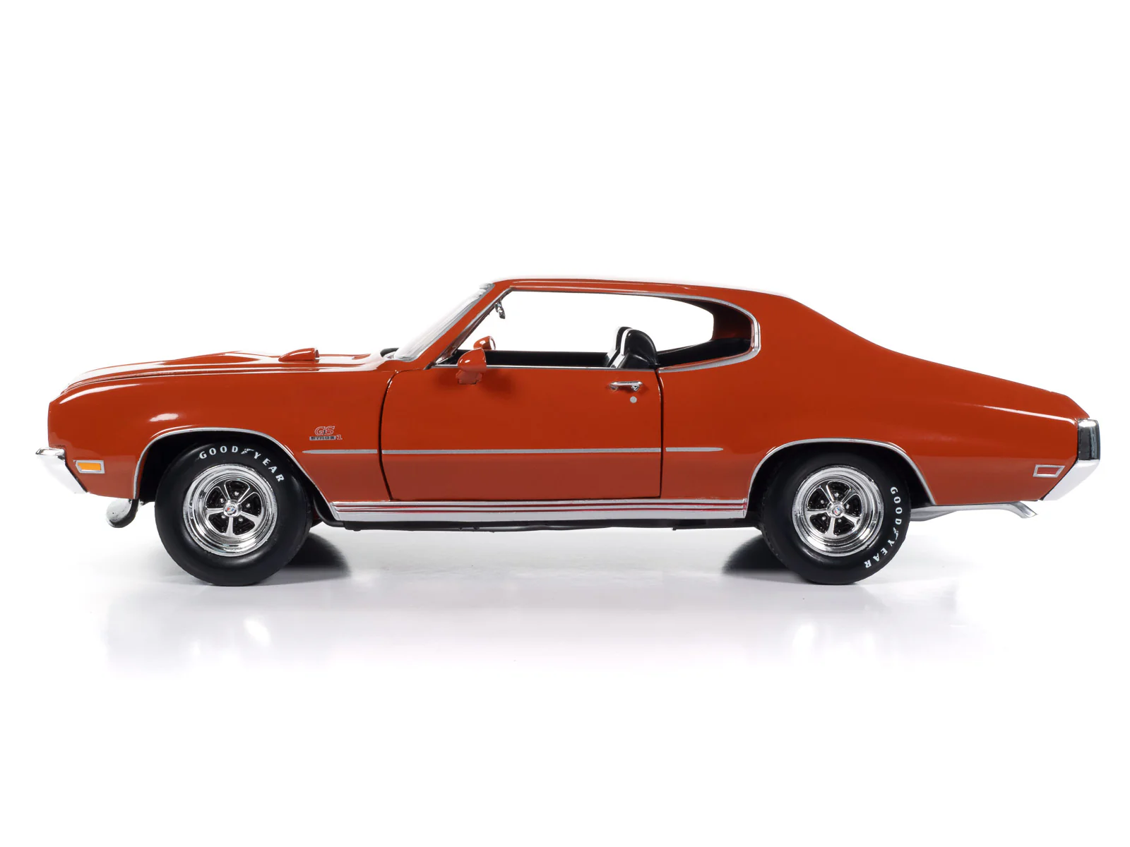 American Muscle 1972 Buick GS Hardtop MCACN 1:18 Scale Diecast - Image 4