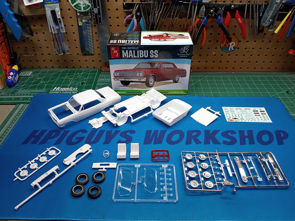 AMT 1964 Chevy Chevelle Malibu Super Sport "Craftsman Plus" 1:25 Scale Model Kit - Image 7