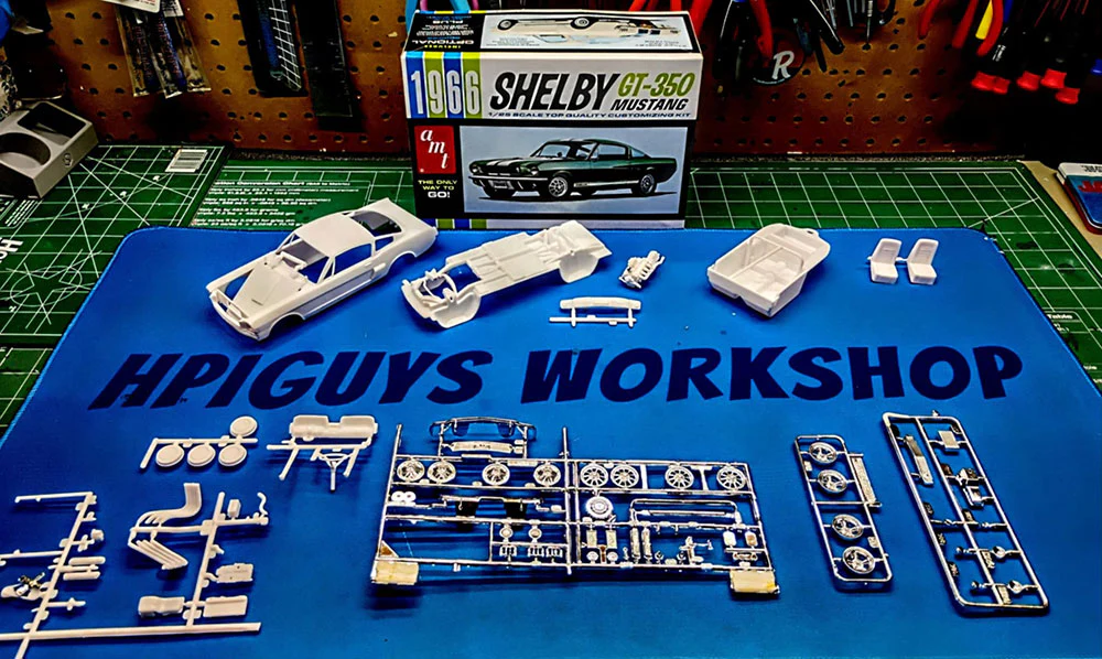 AMT 1966 Shelby Mustang GT-350 1:25 Scale Model Kit - Image 3