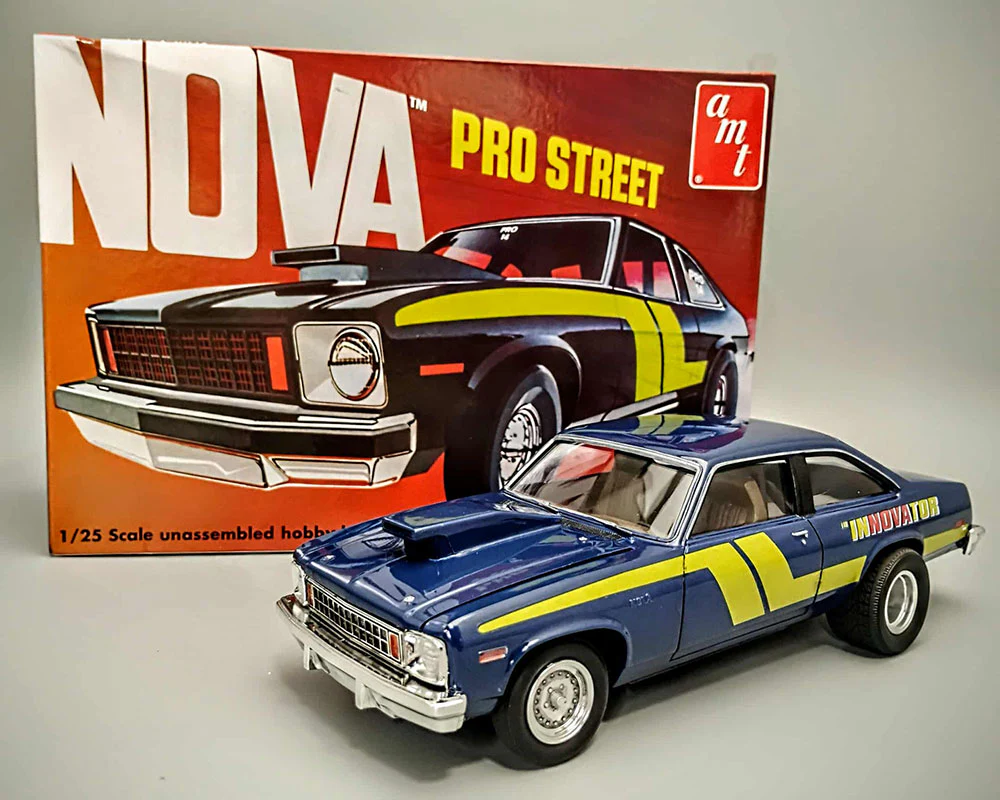 AMT 1976 Chevy Nova Pro Street 1:25 Scale Model Kit - Image 2