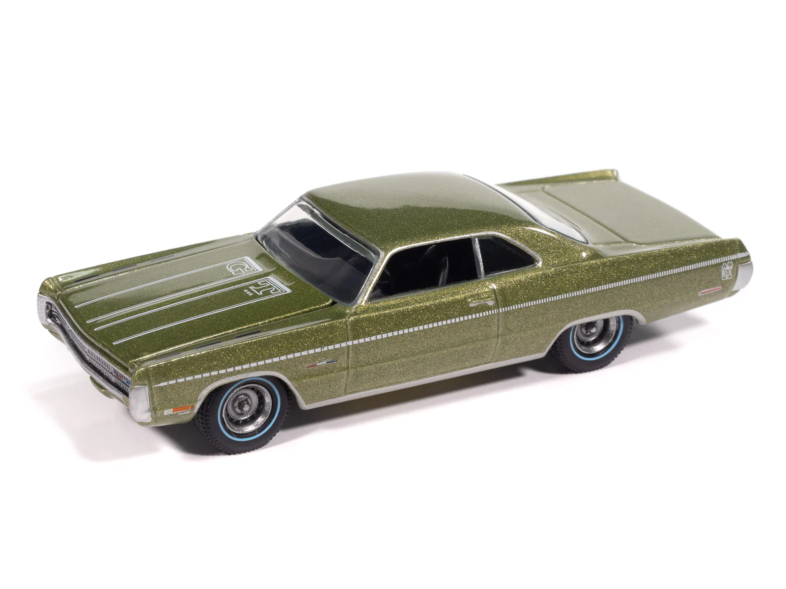 Auto World 1971 Plymouth Sport Fury GT (Amber Sherwood Poly) 1:64 Diecast - Image 2