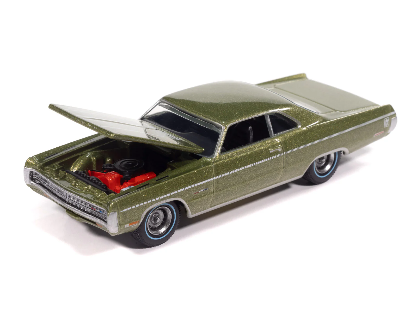 Auto World 1971 Plymouth Sport Fury GT (Amber Sherwood Poly) 1:64 Diecast - Image 3