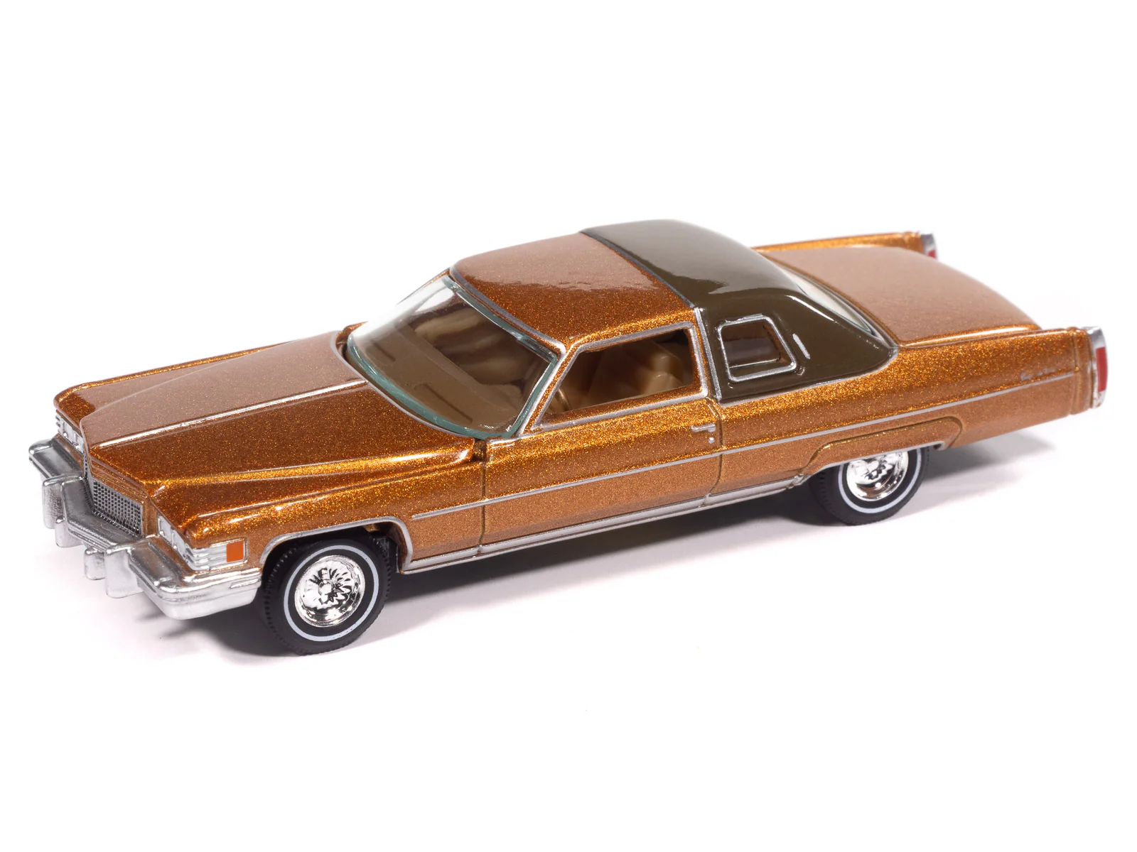 Auto World 1976 Cadillac Coupe de Ville (Amberlite Firemist Poly) 1:64 Diecast - Image 2