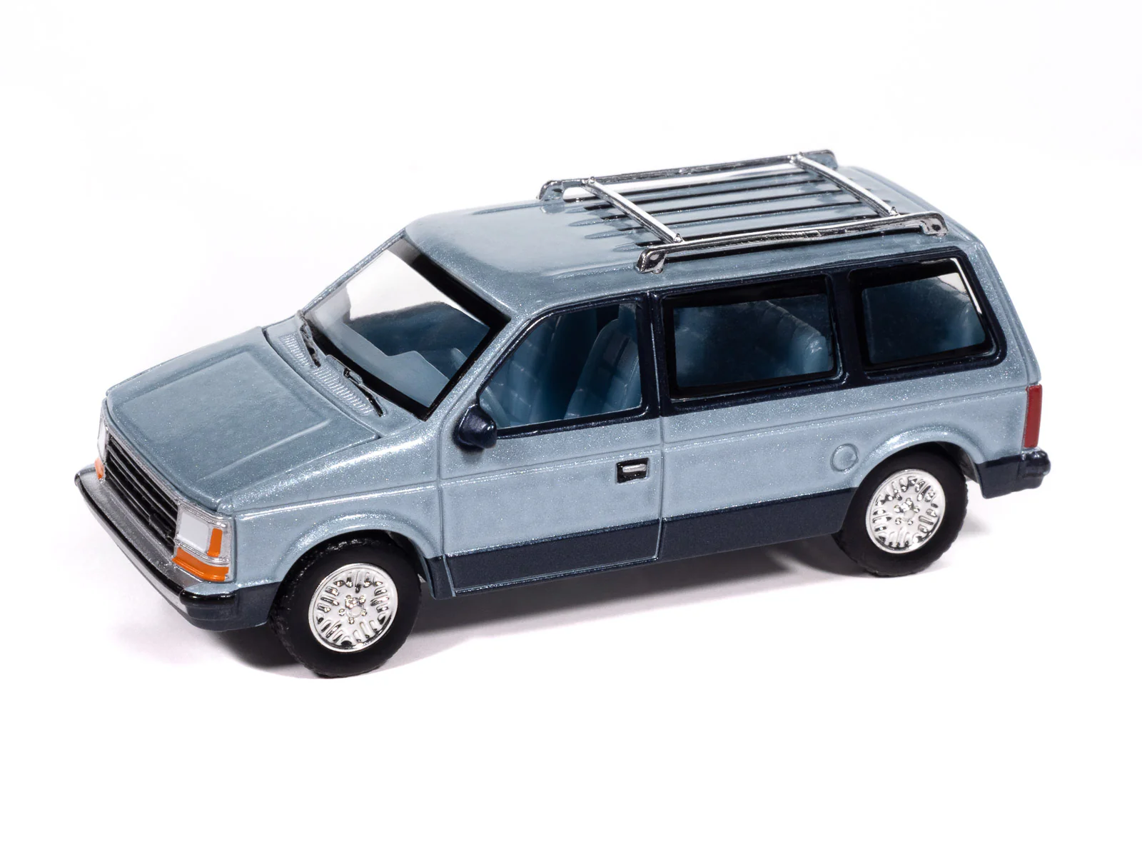Auto World 1987 Plymouth Voyager (Ice Blue Poly 2-tone w/ Twilight Blue Poly) 1:64 Diecast - Image 2