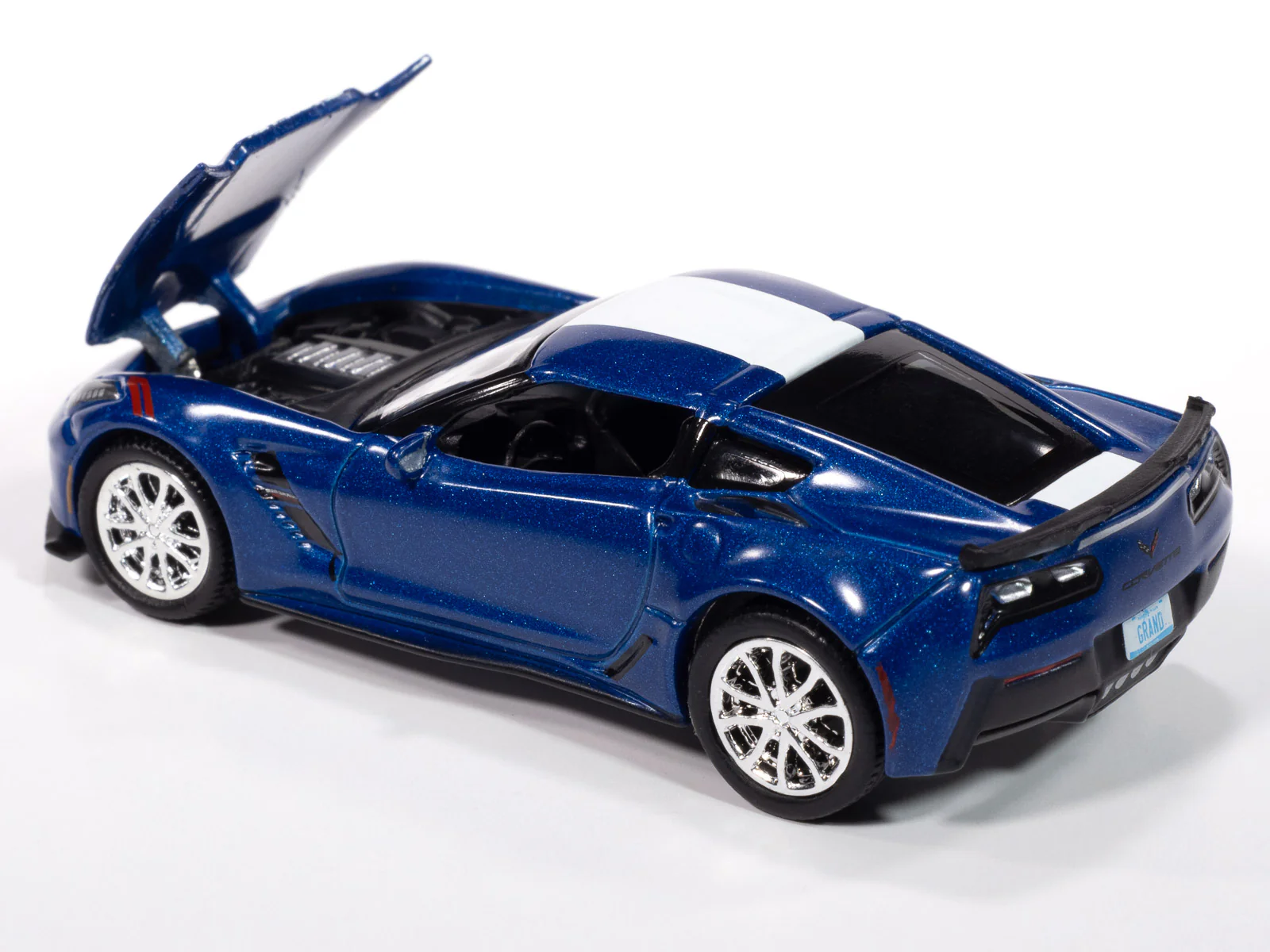 Auto World 2018 Chevy Corvette Grand Sport (Admiral Blue) 1:64 Diecast - Image 3