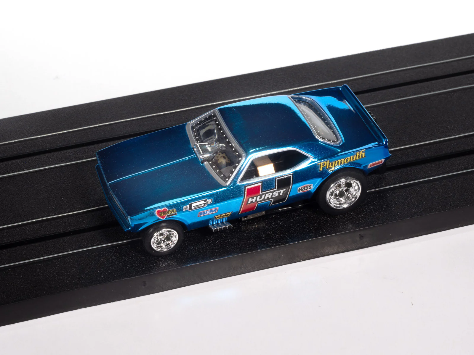 Auto World 4Gear 1970 Plymouth Barracuda Drag Hurst Shifters (Blue) HO Scale Slot Car - Image 3