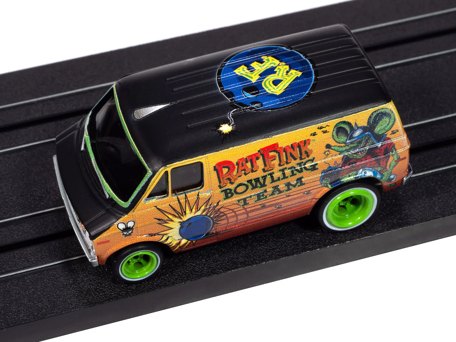 Auto World 4Gear 1977 Dodge Van Rat Fink Flat (Black & Yellow) HO Scale Slot Car - Image 4