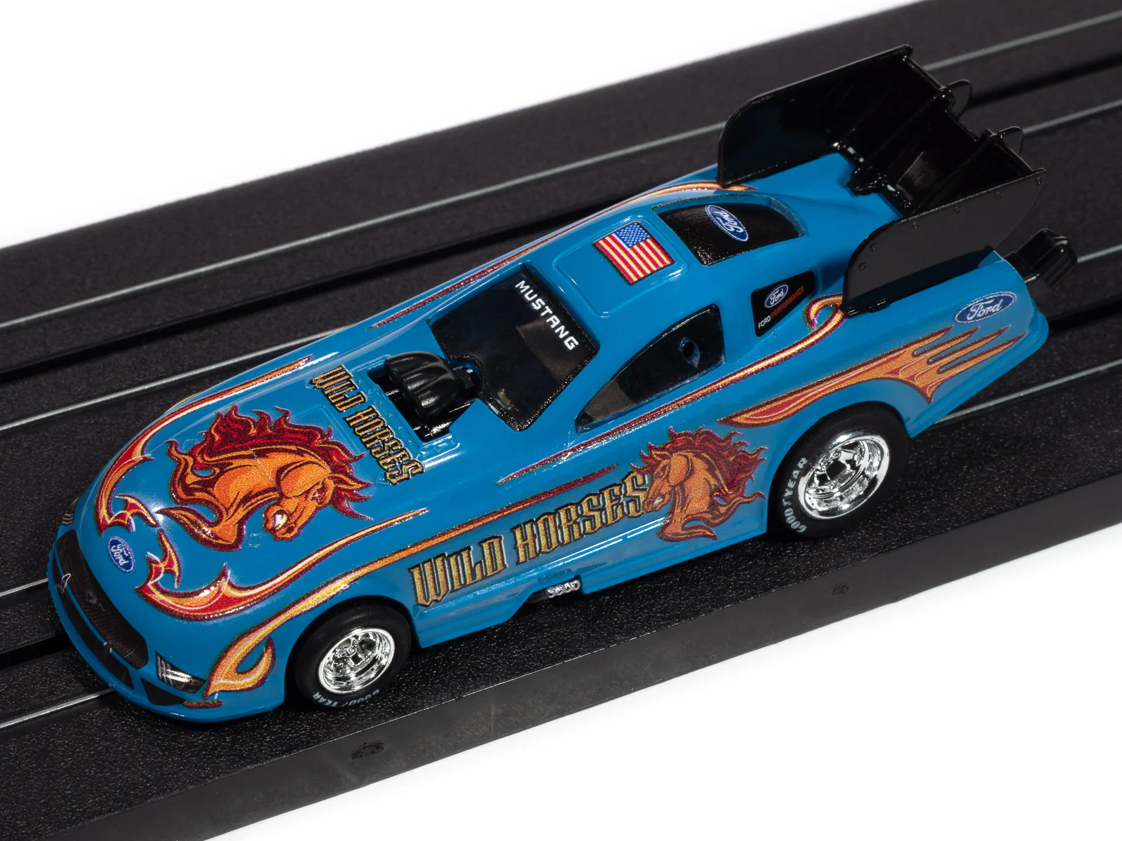 Auto World 4Gear 2022 Ford Mustang GT Wild Horses FC (Blue, Red, & Orange) HO Scale Slot Car - Image 4