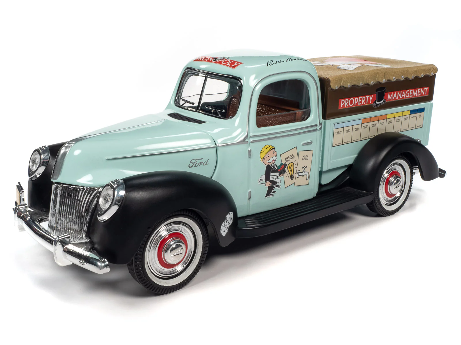 Auto World Monopoly 1940 Ford Property Management Truck w/Resin Figure 1:18 Scale Diecast - Image 4
