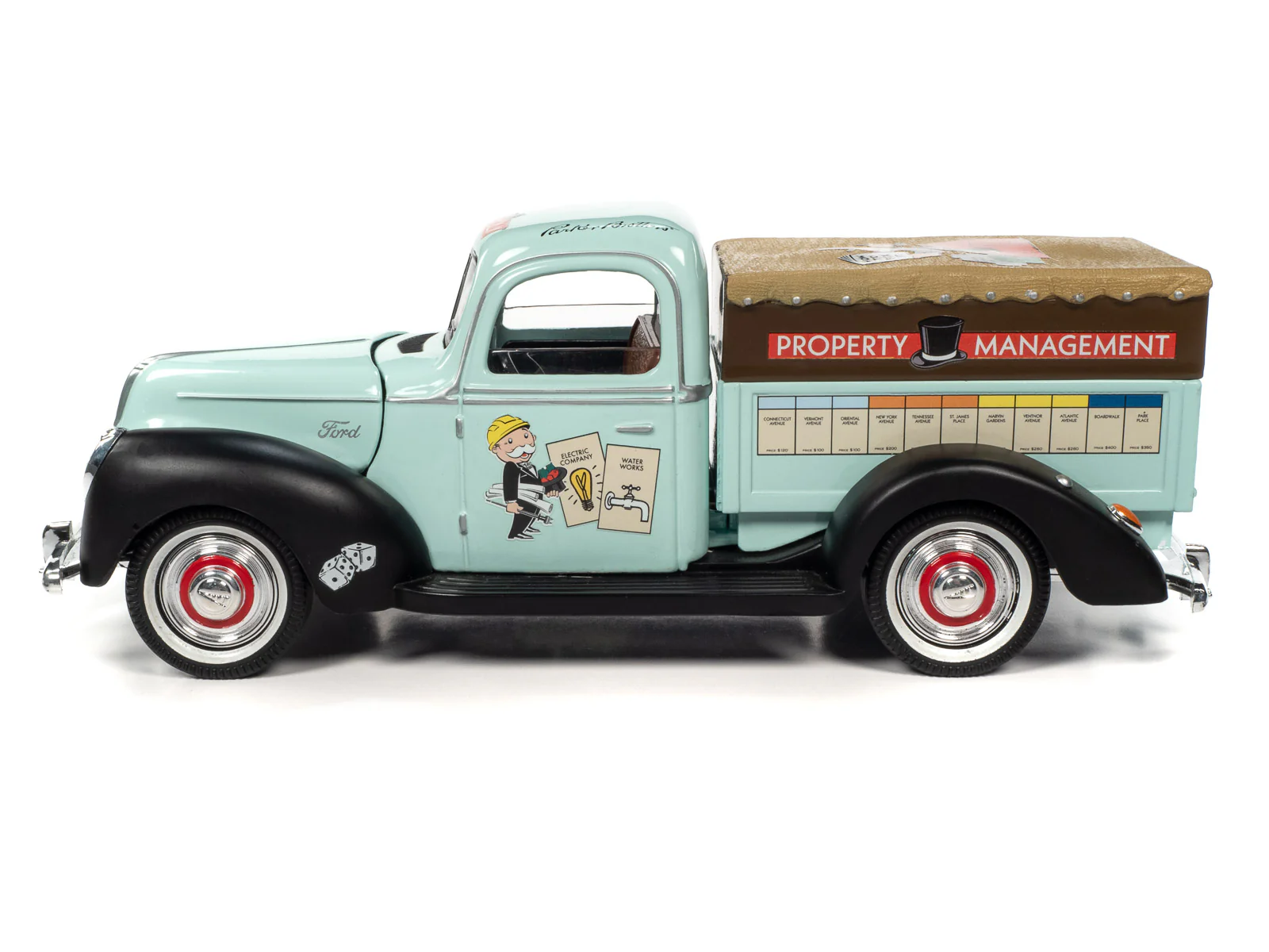 Auto World Monopoly 1940 Ford Property Management Truck w/Resin Figure 1:18 Scale Diecast - Image 5
