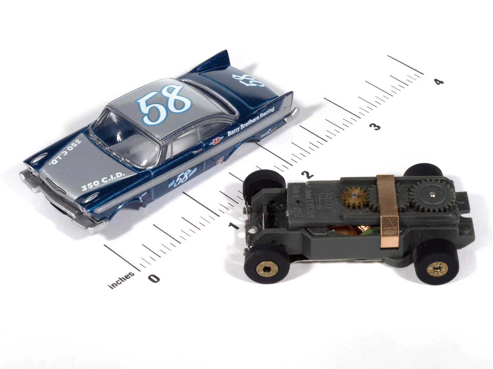 Auto World Thunderjet 1958 Plymouth Fury (Metallic Blue & Silver) HO Scale Slot Car - Image 3