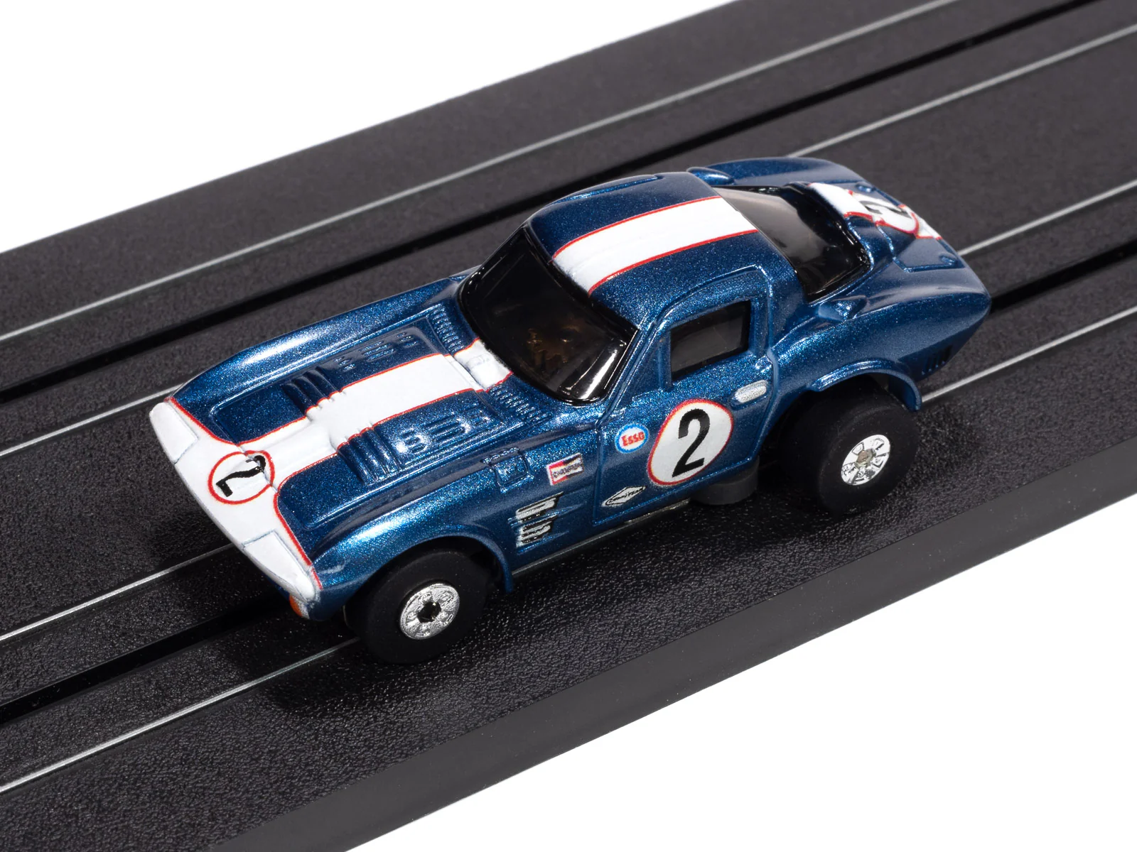 Auto World Thunderjet 1964 Corvette Grand Sport (Blue & White) HO Scale Slot Car - Image 4