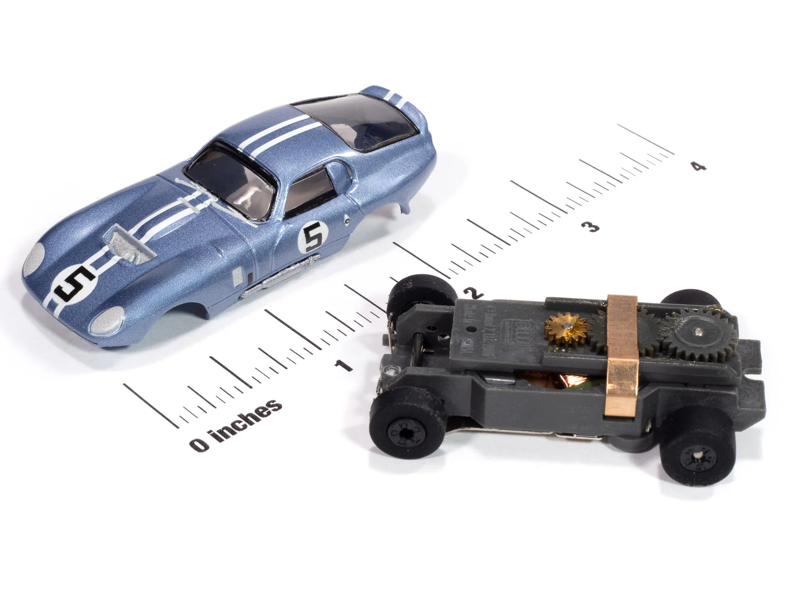Auto World Thunderjet 1965 Shelby Cobra Daytona Coupe (Metallic Blue) HO Scale Slot Car - Image 3