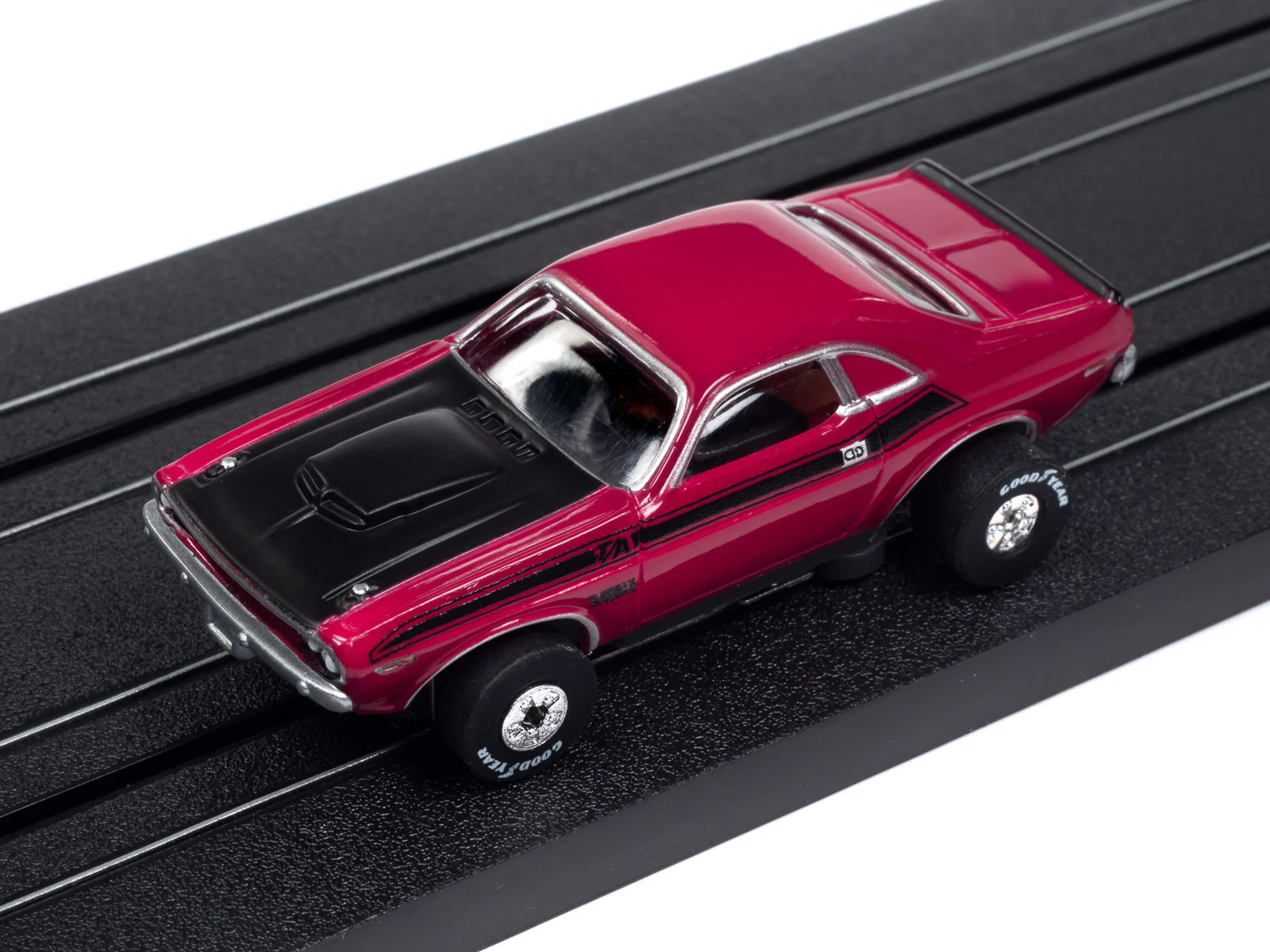 Auto World Thunderjet 1970 Dodge Challenger T/A - Panther Pink HO Scale Slot Car - Image 4