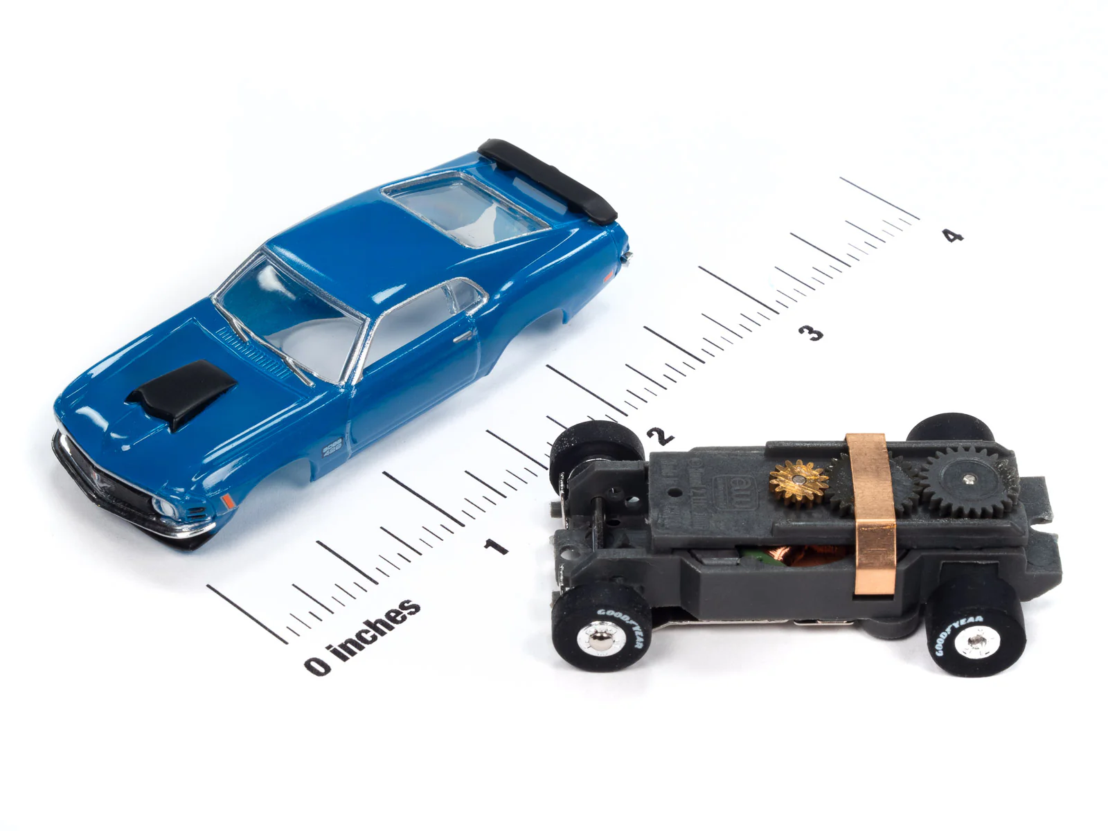 Auto World Thunderjet 1970 Ford Mustang Boss 429 (Blue) HO Scale Slot Car - Image 3
