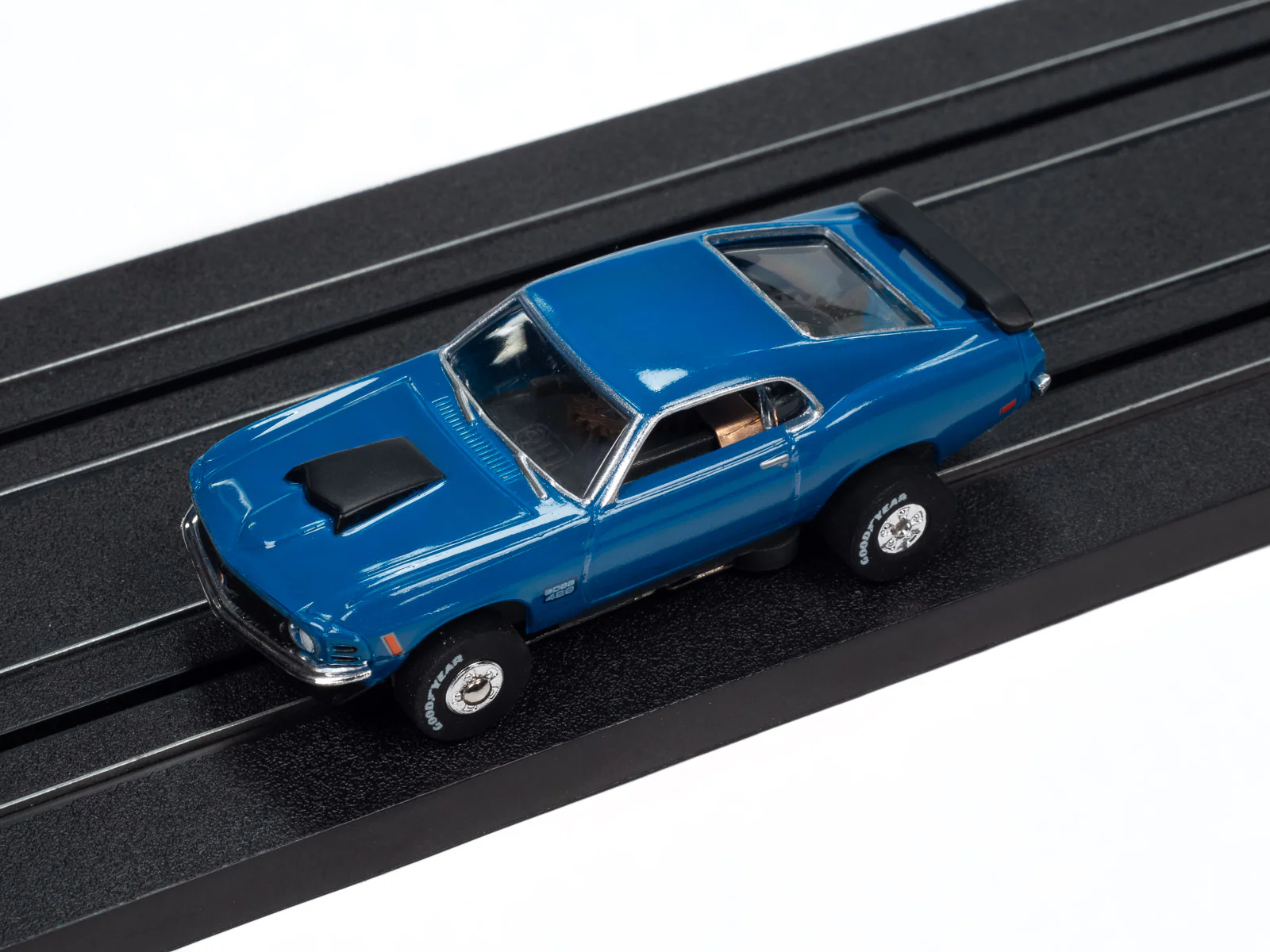 Auto World Thunderjet 1970 Ford Mustang Boss 429 (Blue) HO Scale Slot Car - Image 4