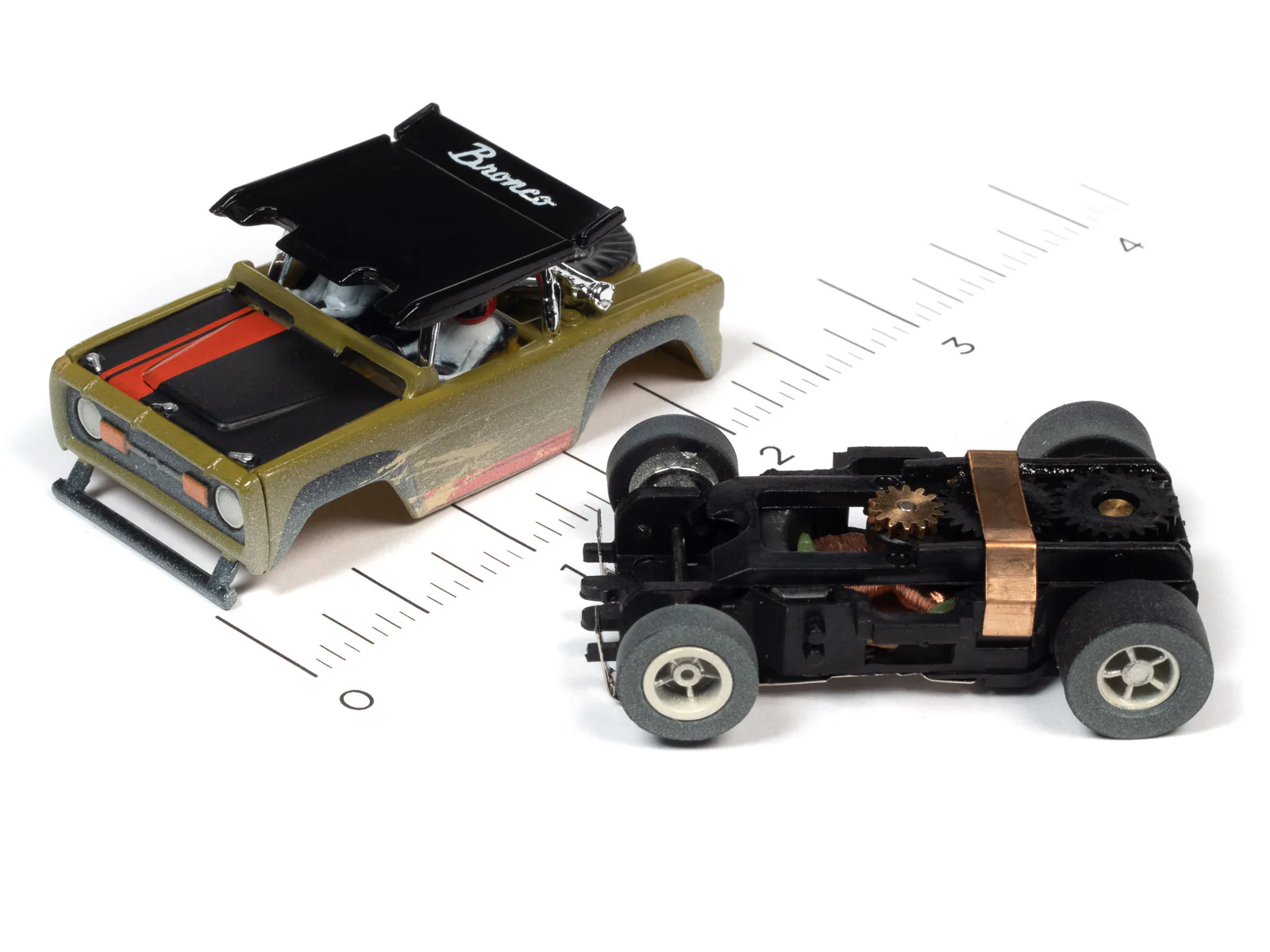 Auto World Xtraction 1971 Ford Baja Bronco (Green) HO Scale Slot Car - Image 3
