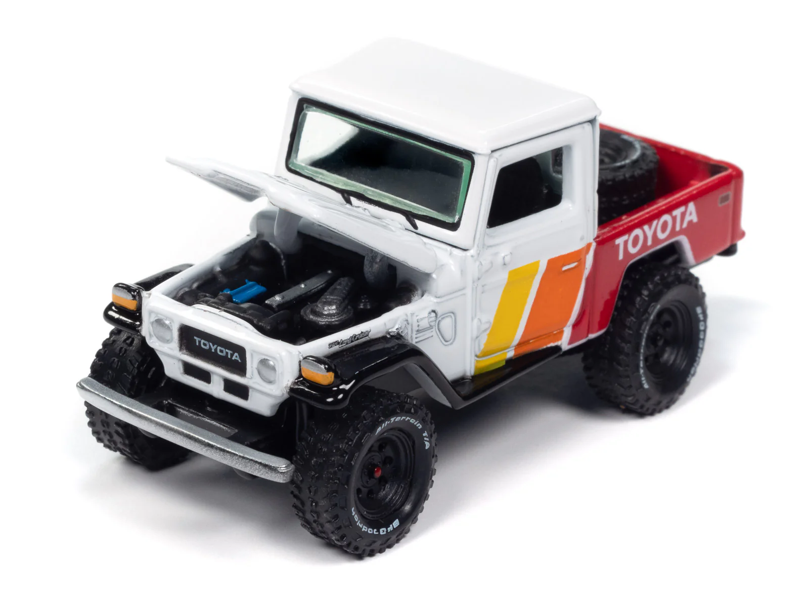Johnny Lightning 1980 Toyota Land Cruiser w/Open Car Trailer 1:64 Diecast - Image 4