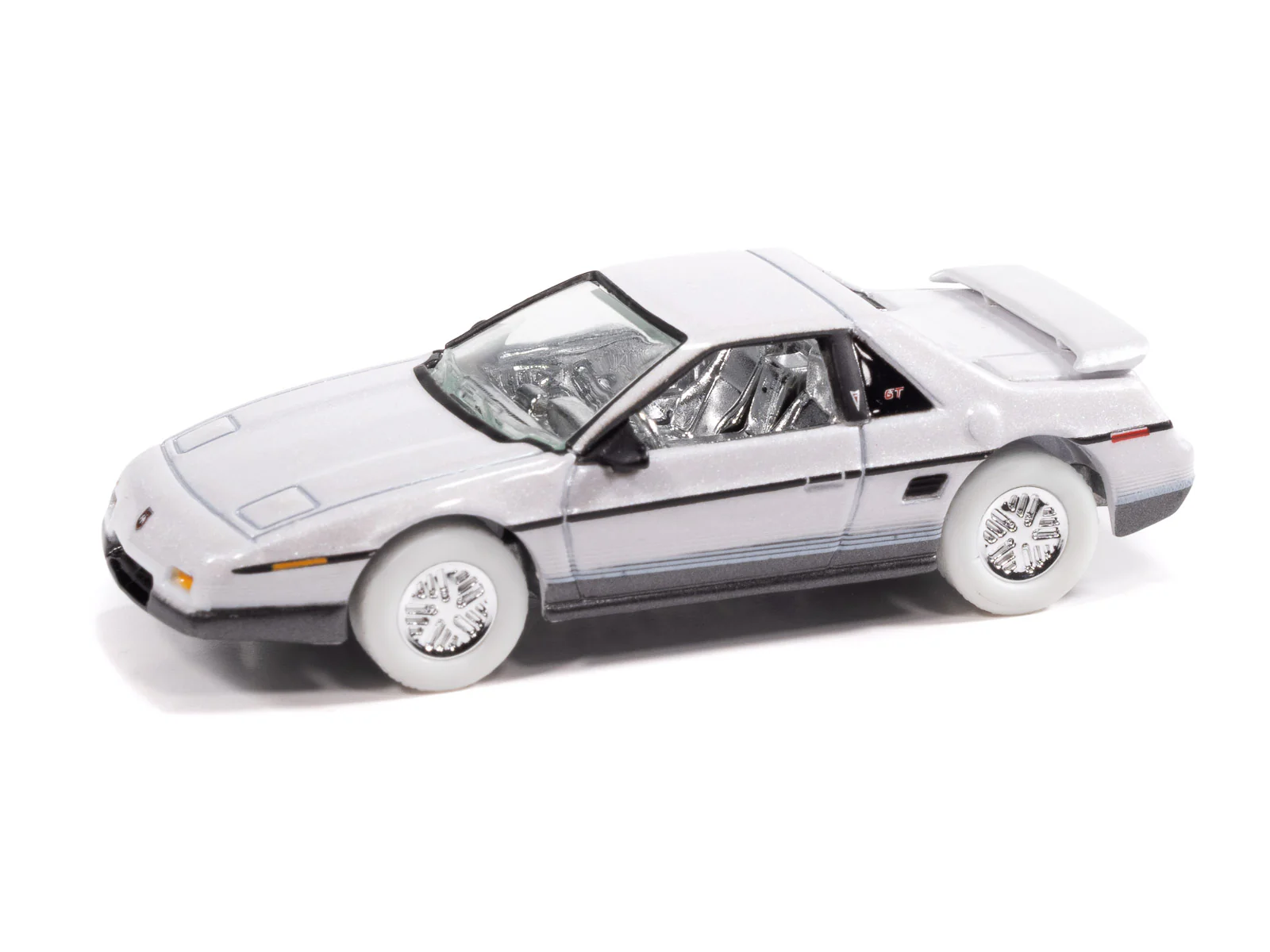 Johnny Lightning 1985 Fiero (Auto World Store Exclusive) 1:64 Diecast - Image 9