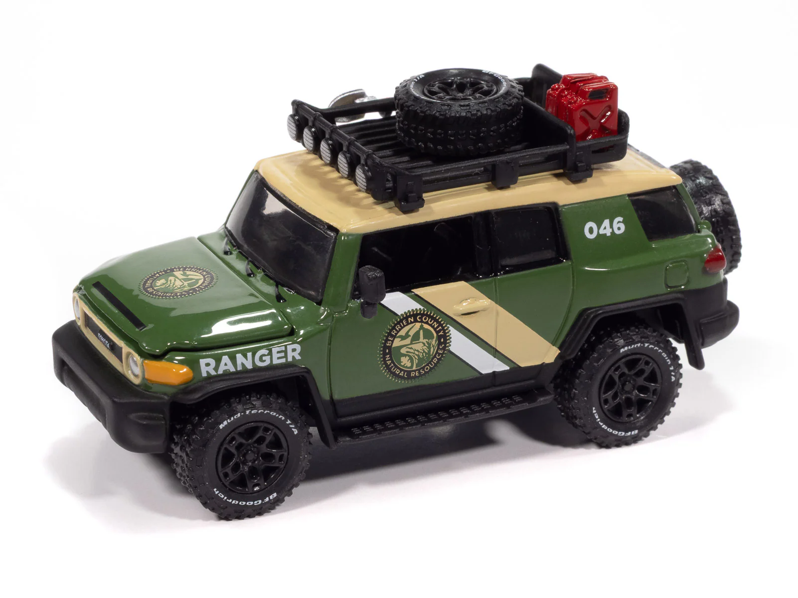 Johnny Lightning 2014 Toyota FJ Cruiser w/Small Open Trailer 1:64 Diecast - Image 3