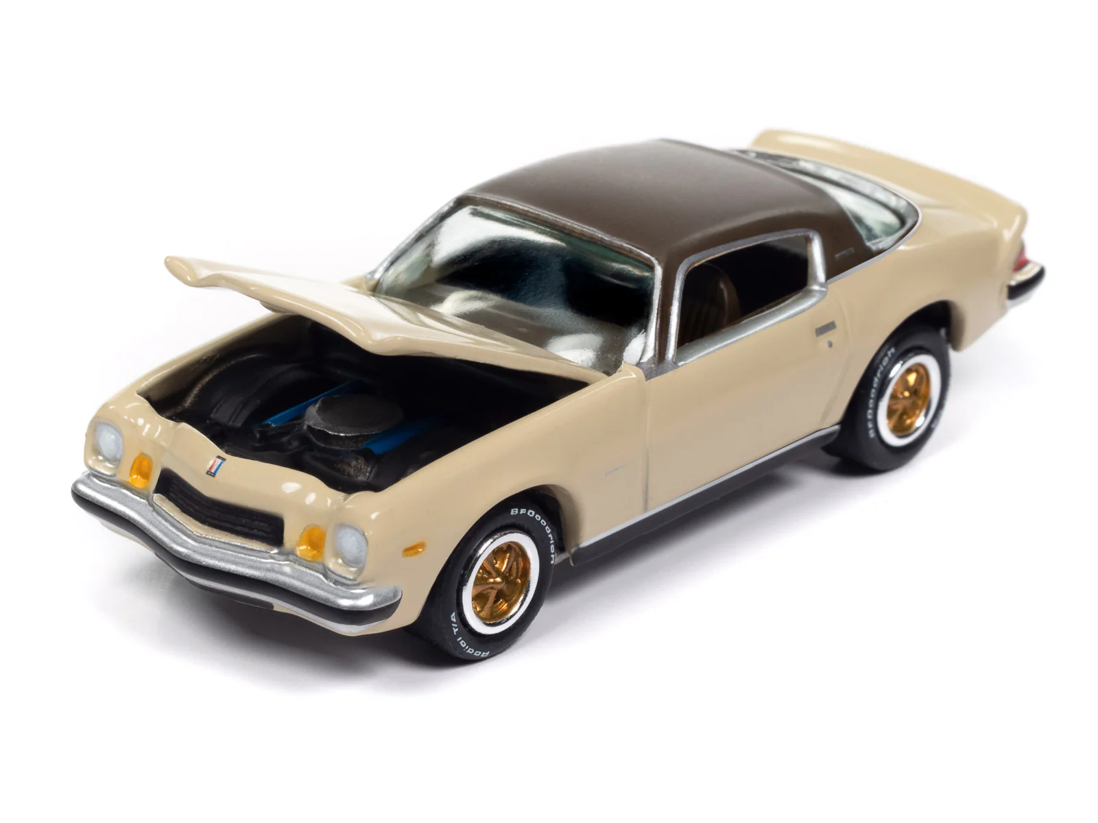 Johnny Lightning Classic Gold 1975 Chevy Camaro (Cream Beige w/Brown Roof) 1:64 Scale Diecast - Image 3