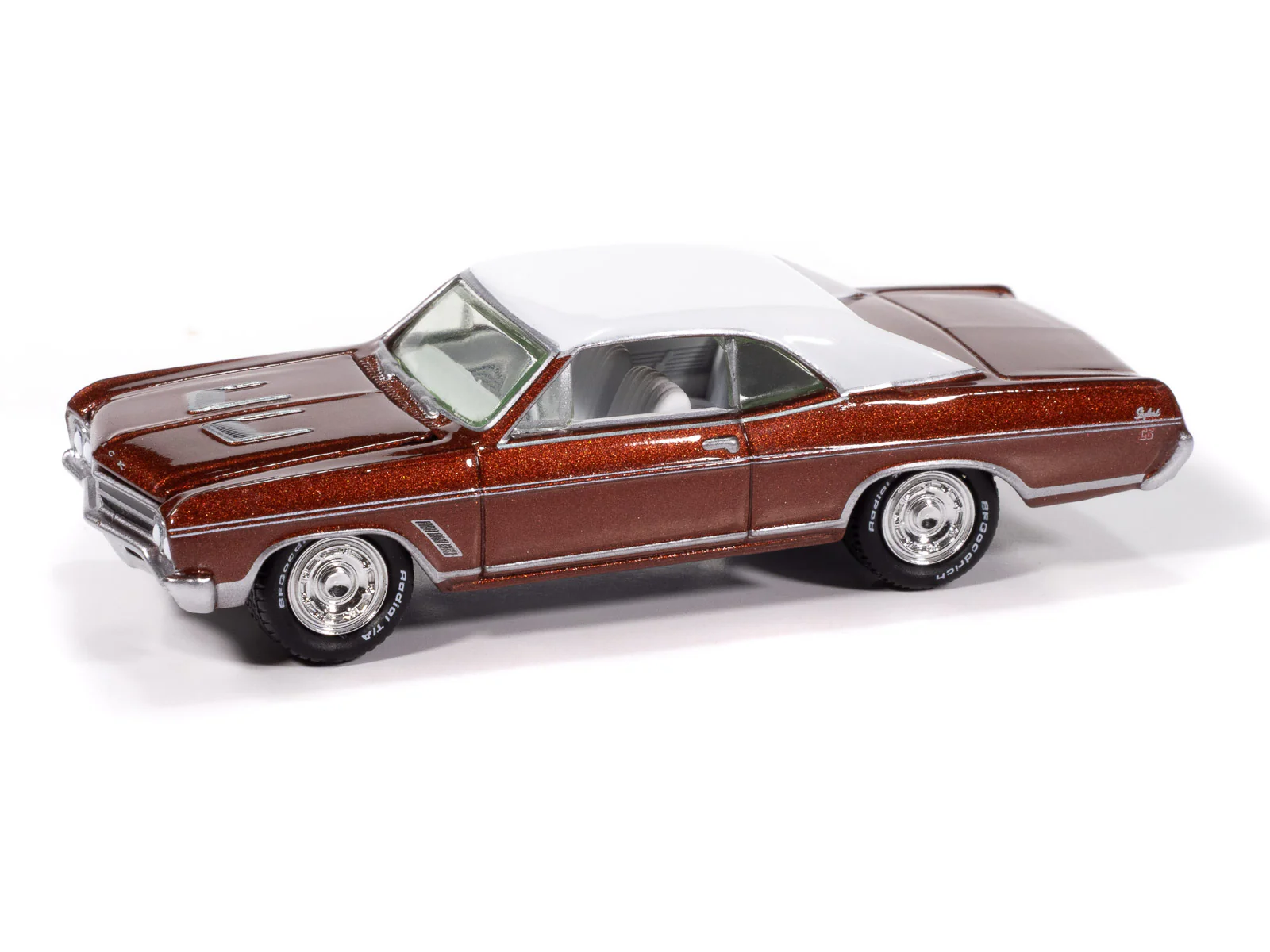 Johnny Lightning Muscle Cars 1966 Buick Skylark GS (Riviera Red Poly) 1:64 Scale Diecast - Image 2